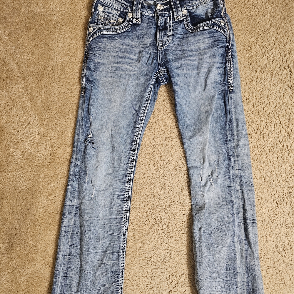 Rock Revival Blue Distressed Embroidered Jeans . Inseam Is 30 - Picture 6 of 7